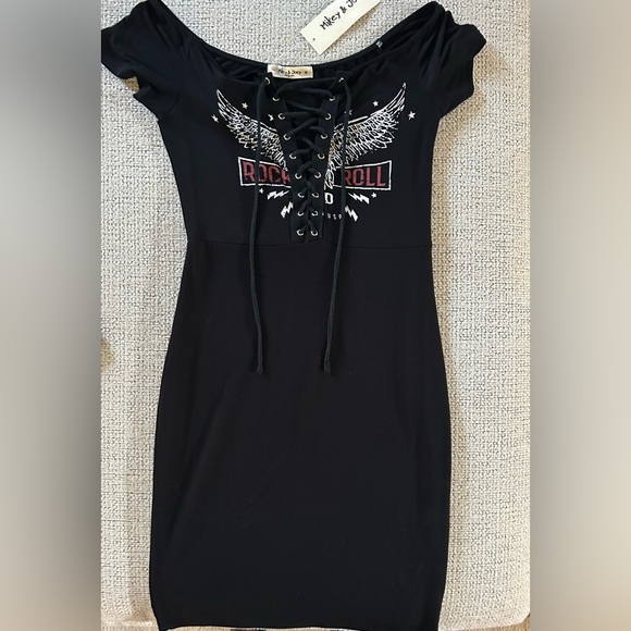 Mikey & Joey Dresses & Skirts - Mikey & Joey Black Lace-Up Rock and Roll Dress Size Medium NWT🖤